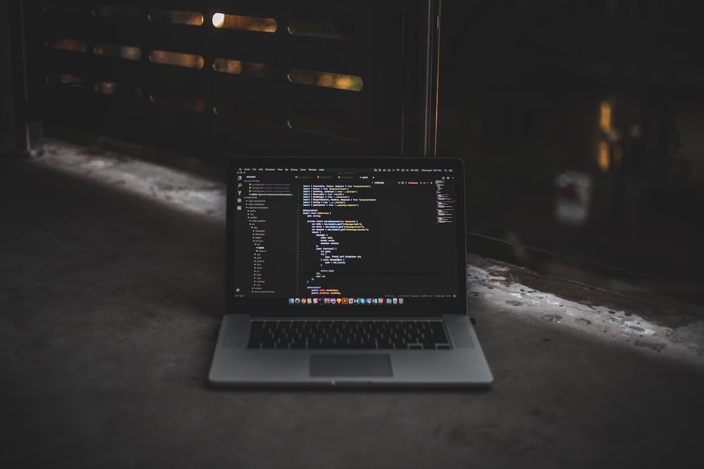 Minimal coding workspace